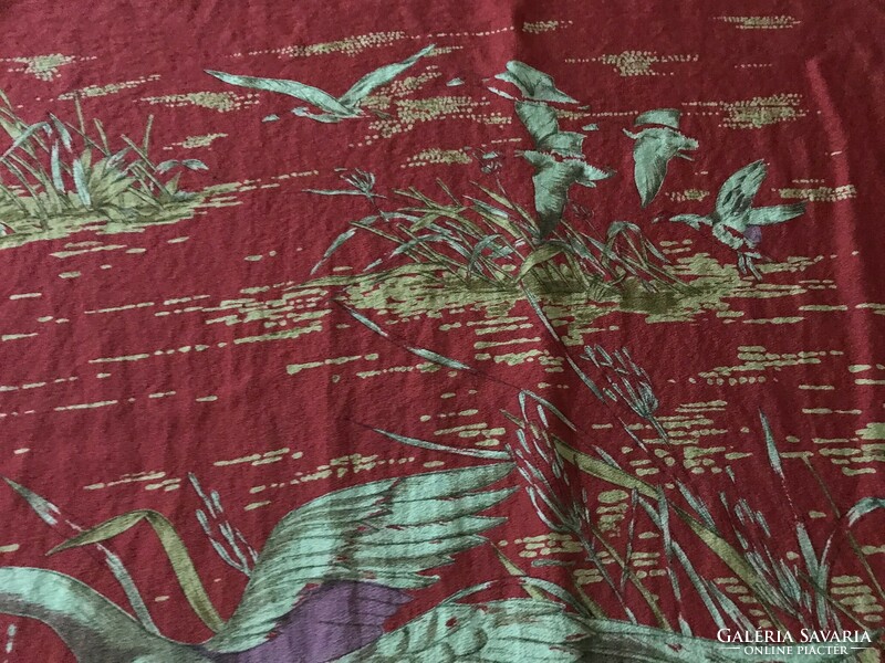 Belvedere márkájú osztrák selyemkendő vadkacsás mintával, 80 x 80 cm