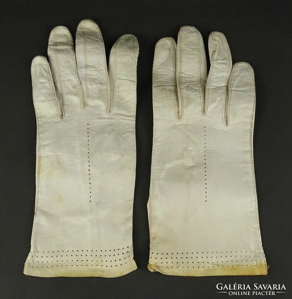 1L219 old butter colored leather gloves women's gloves 7 3/4