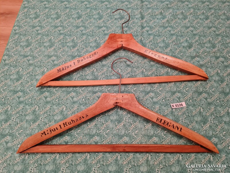 May 1 clothes factory elegant hanger 2 pieces in one