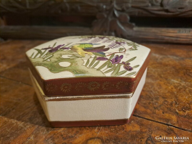 Old oriental faience bonbonier with birds