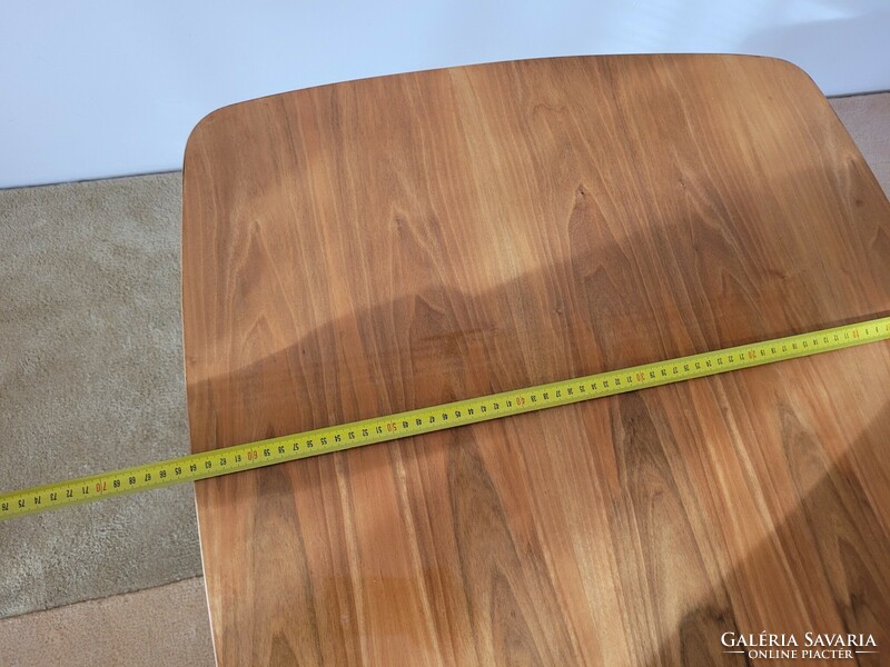 Régi retro magasfényű polcos mid century ovális fa asztal