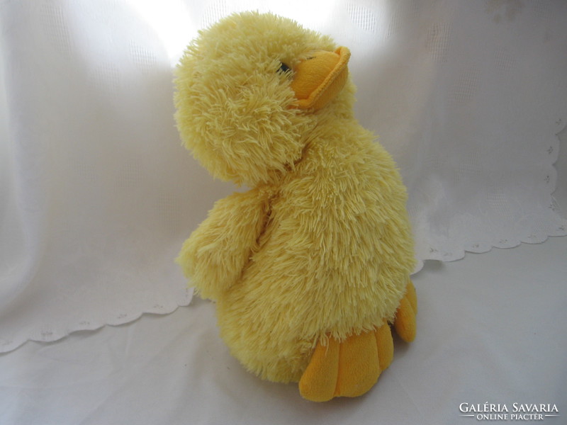 Soft plush baby duck