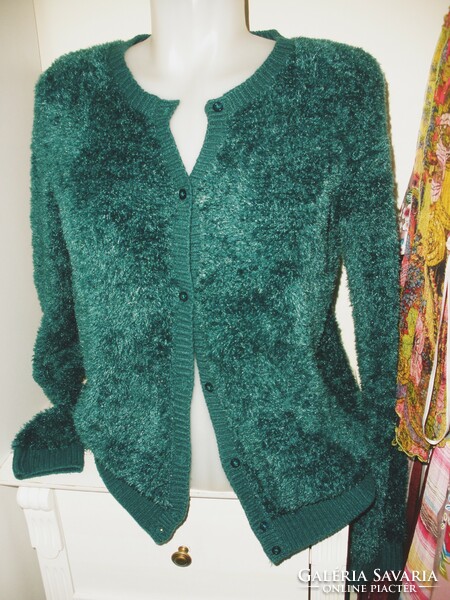 Green warm cardigan