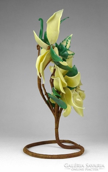 1L314 Mid century fújt üveg dísztárgy művészi virág kompozíció 21 cm