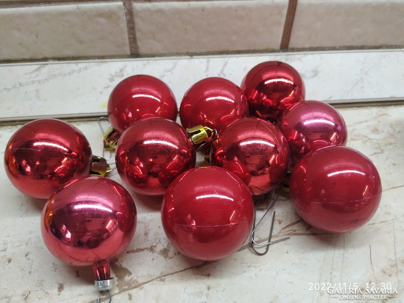 Karácsonyfa  dísz eladó! 10 db piros gömb dísz