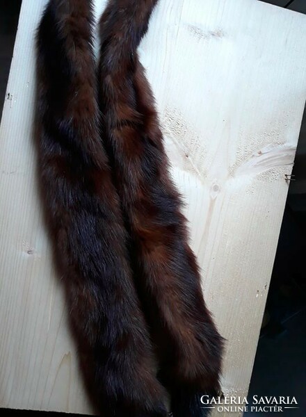 Women's luxury mink fur collar decorated with legs and animal tails, art deco design women's clothing