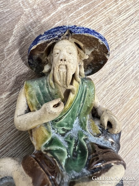 Antique Chinese porcelain figure