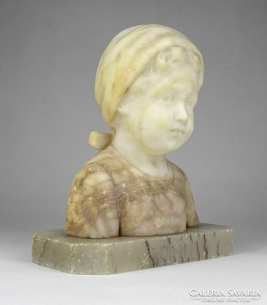 1L325 Antik kislány mellszobor márvány büszt 17 cm