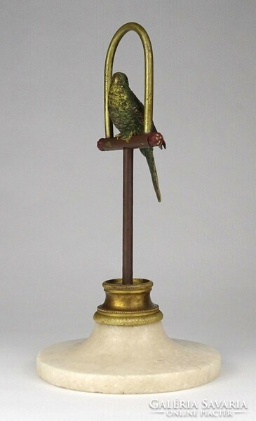 1L349 Antik papagáj festett színezett bécsi bronz szobor márvány talapzaton 20.5 cm