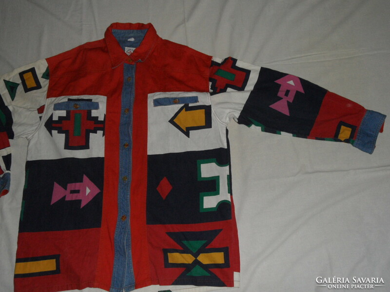 Arizona jeans colored denim shirt with Indian pattern (size L)