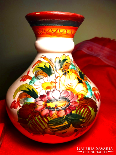 Wonderful ceramic vase