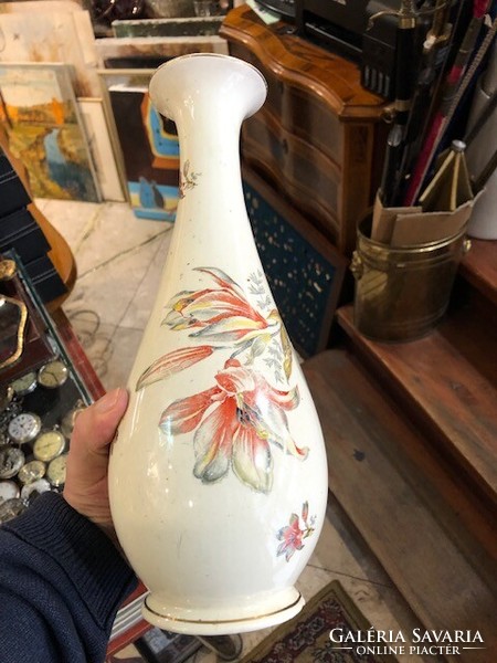 Porcelán váza, régi, jelzett, 30 cm-es magasságú ritkaság.