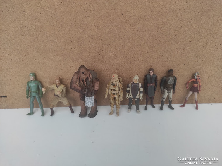 Antique toy star wars figure 8 pieces 213 6146