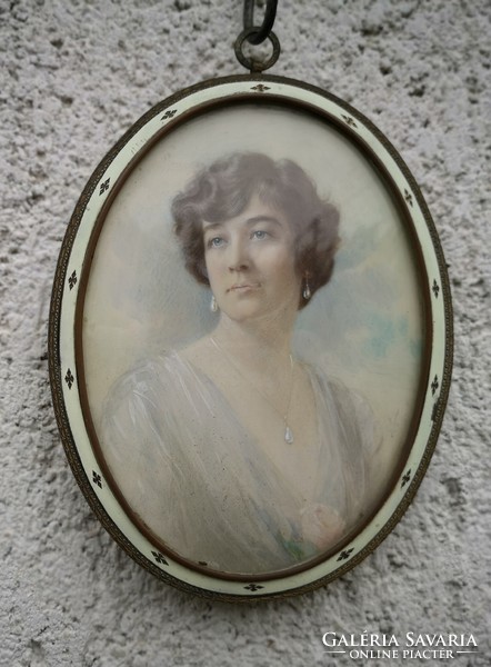 Antik női portré Biedermeier miniatűr csont lemezre festett, zománcozott réz keretben. Jó kvalitású