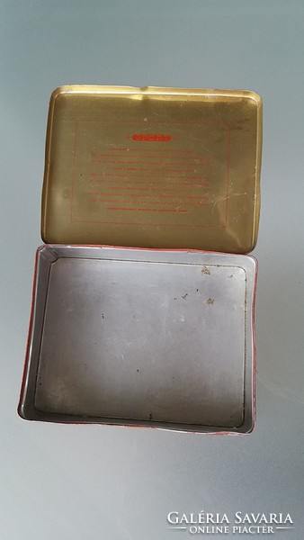 Old memphis sport cigarette metal box vintage cigarette box