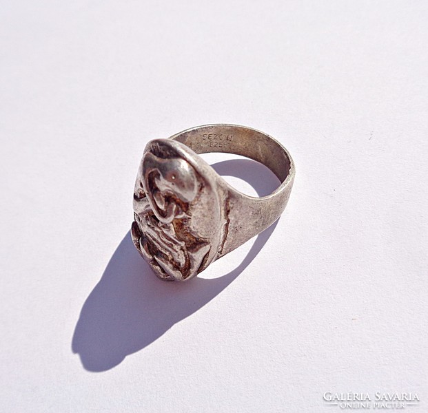 Sezgin brand silver ring