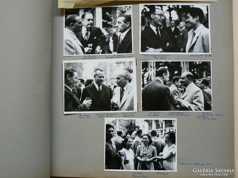 MÚZEÁLIS FOTÓALBUM 1952-BŐL, ÖSSZESEN 160 DB FOTÓVAL. (KORÁBBAN A VARSÓI MAGYAR KULT. INT. TULAJDONA