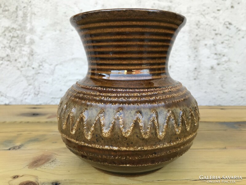 Retro small German vase-web haldensleben East German vase