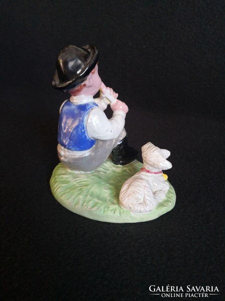 Izsépy ceramics - a shepherd playing a flute with a small lamb