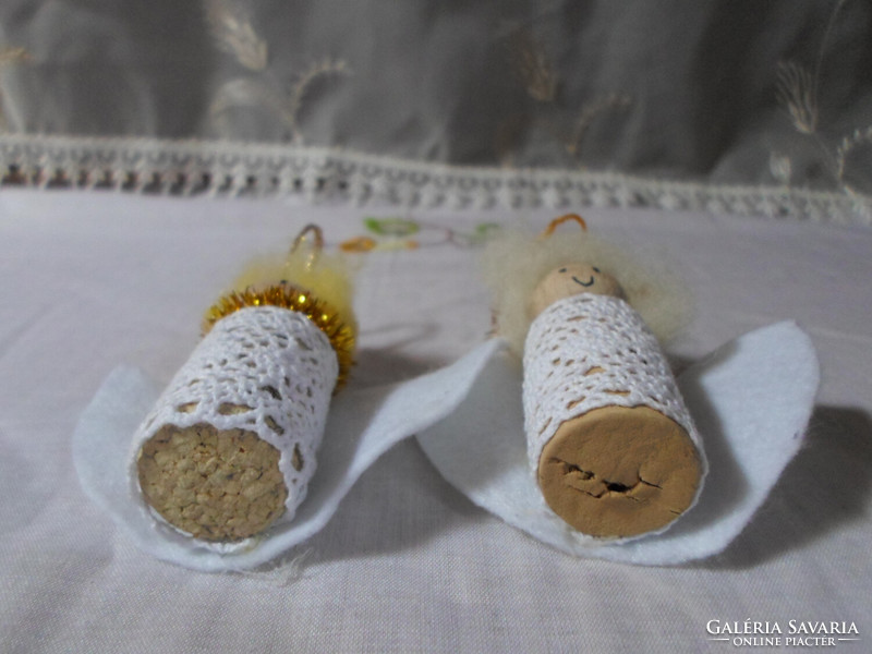 Handmade Christmas tree decoration: angel (cork, textile)
