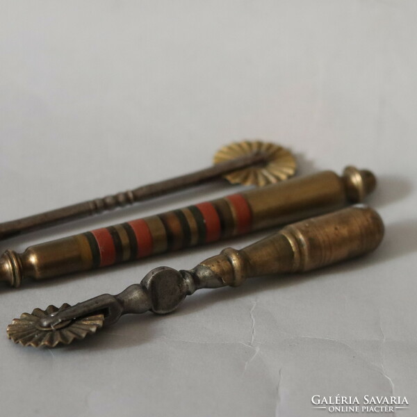 3 pcs of old metal-handled wood cutters, rare