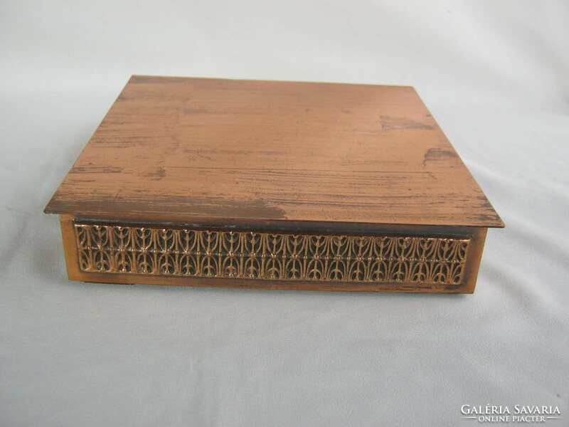 Juryed craftsman musician copper or bronze box music box lador music structure