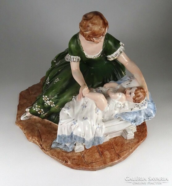 1I022 antique large Italian majolica statue of a mother rocking her baby