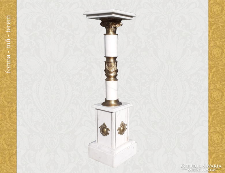 Marble pedestal with copper inserts - unique and noble