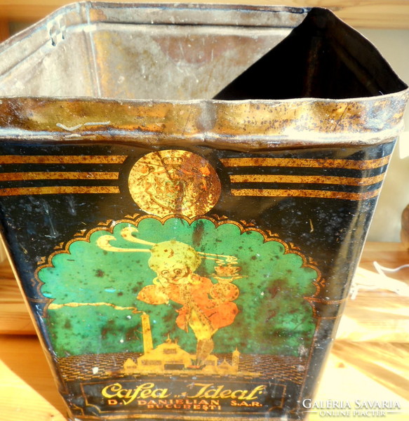 Old large metal coffee box (cafea