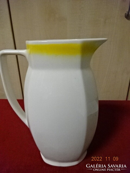 Granite porcelain, large water jug, height 23.5 cm. He has! Jokai.