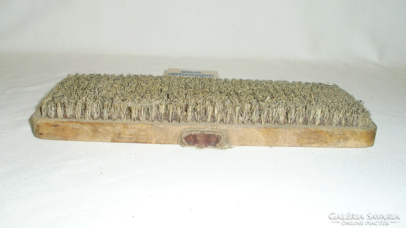 Old floor polishing and cleaning brush