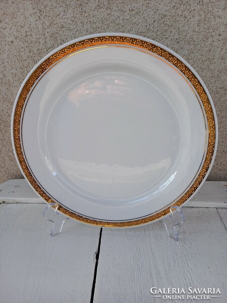 Alföldi porcelain_gold pattern flat plate