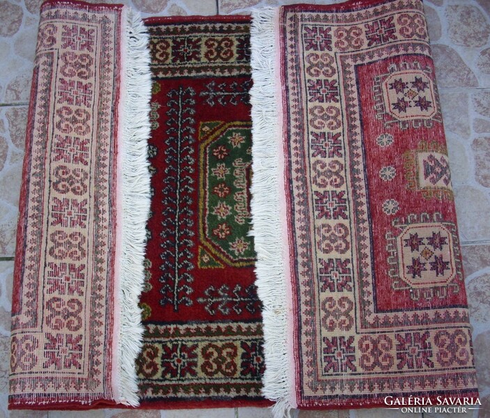 Handmade Persian rug 148x82cm