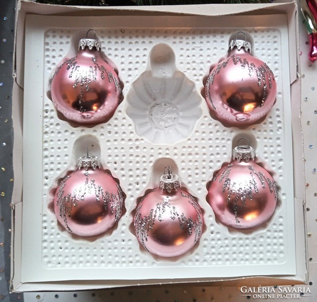 Régi nyugat német üveg rózsaszín gömb karácsonyfa díszek 11db 5-6cm