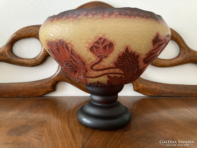 Gallé-style flower-patterned glass bowl, centerpiece/presenter