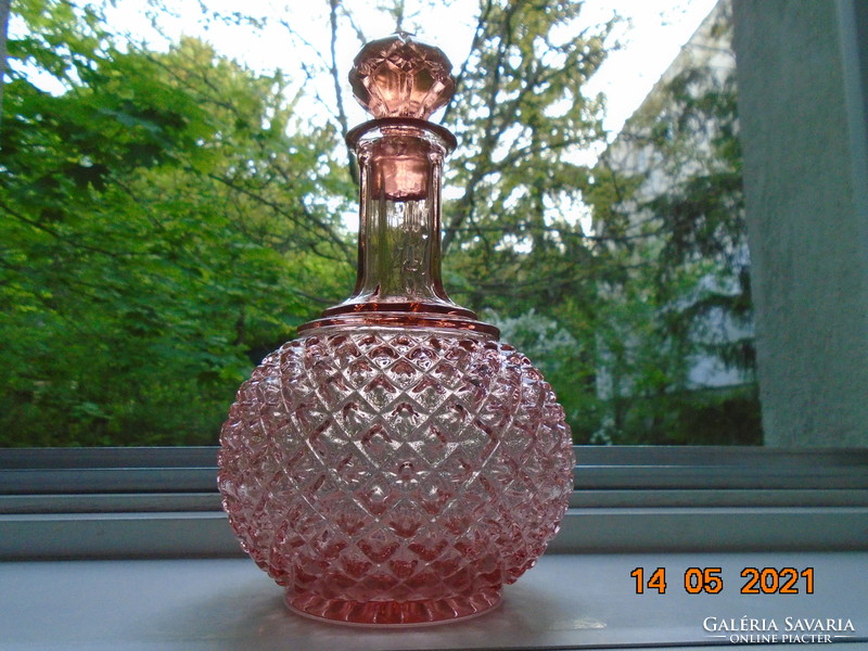 Antique diamond polished salmon pink crystal bottle with polished stopper