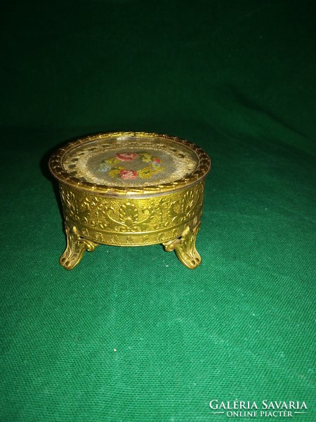 Antique jewelry holder