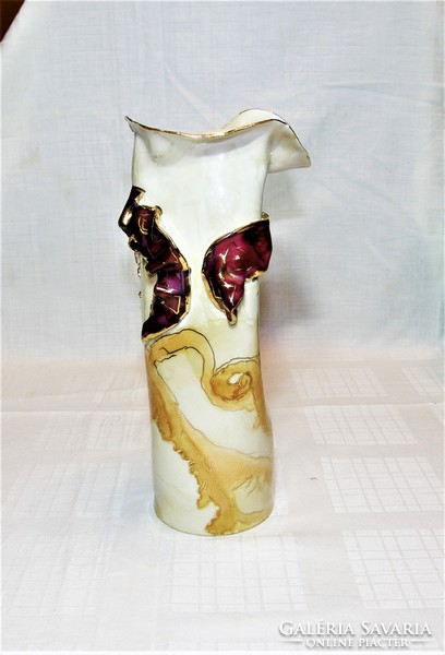 Segesdi wine - artistic ceramic vase
