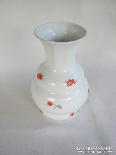 Zsolnay porcelán harangvirágos váza