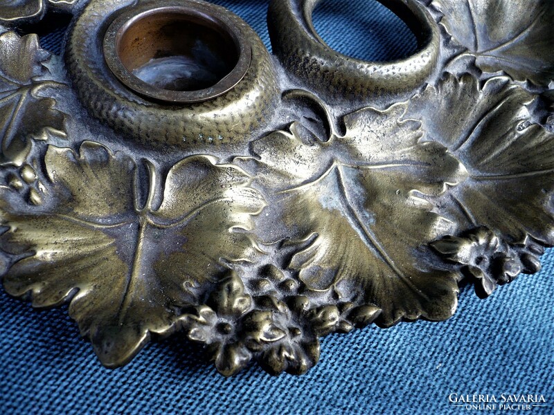 Old art nouveau cast copper snake decorative table inkstand
