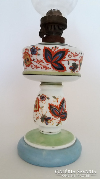 Régi antik fújt szakított hutaüveg népi festett petróleumlámpa vintage huta üveg petróleum lámpa