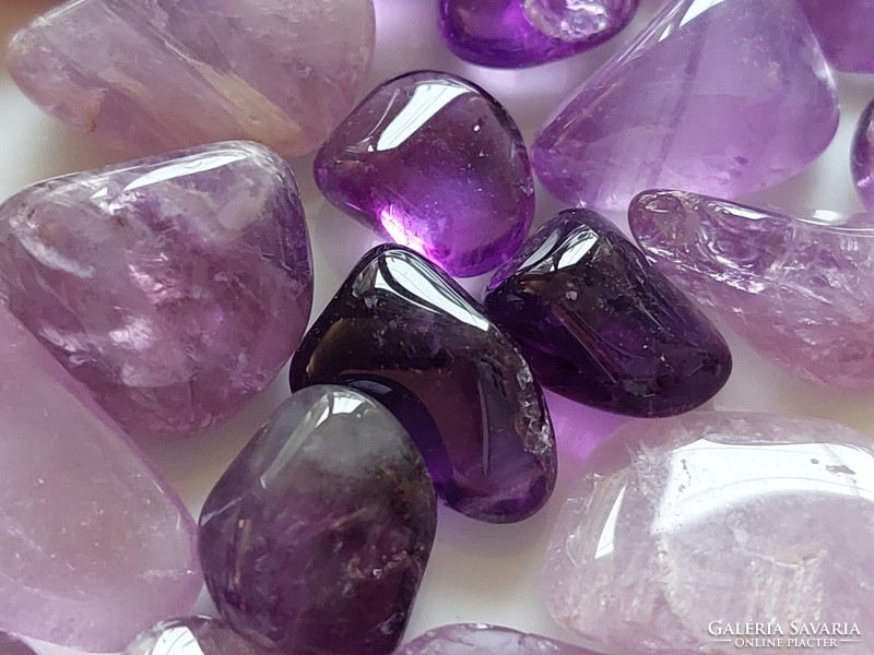 Mineral stone amethyst purple stones