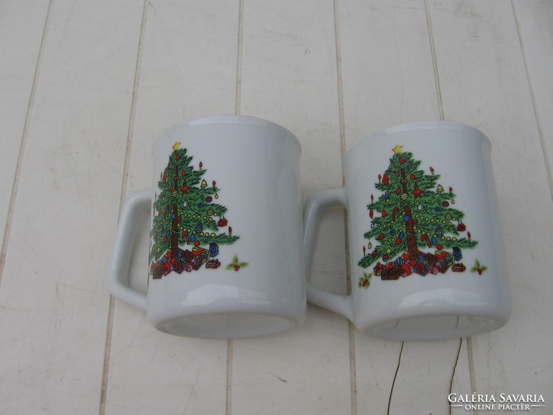 Pair of quality mugs with a Christmas tree and Santa Claus with a snowman