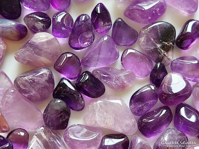 Mineral stone amethyst purple stones