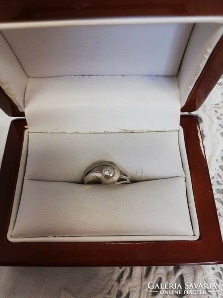 Eladó új kézműves ezüst soliter gyűrű!