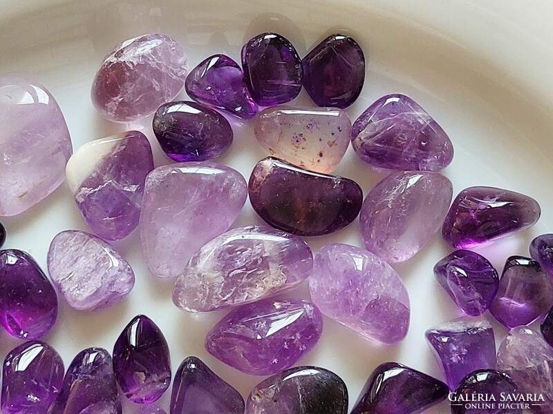 Mineral stone amethyst purple stones