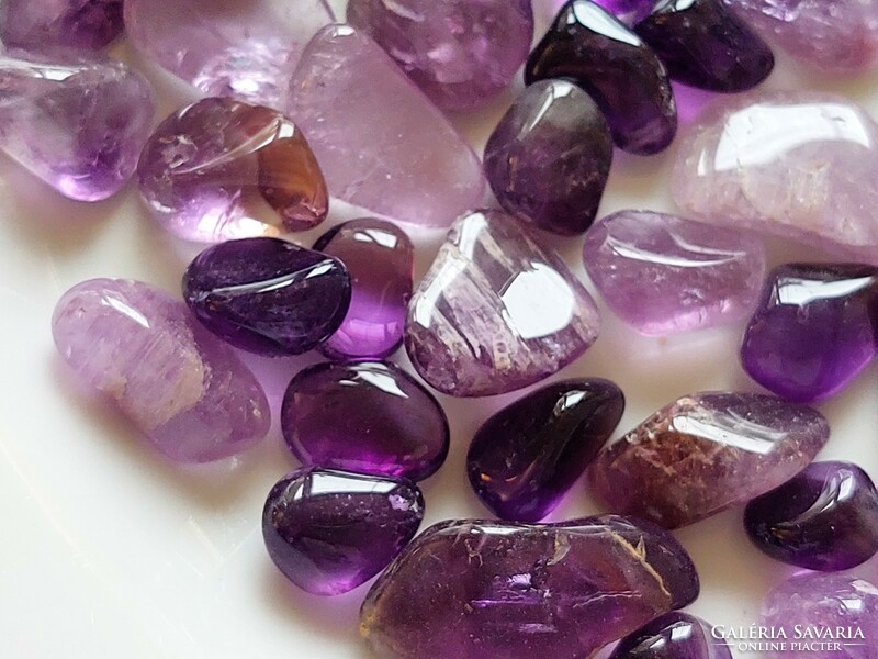 Mineral stone amethyst purple stones