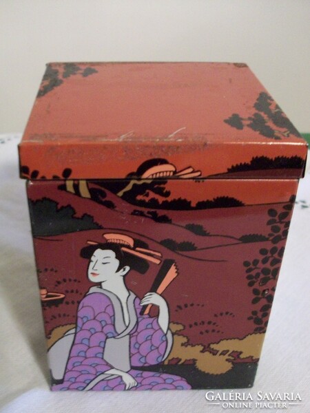 Old tchibo tea box