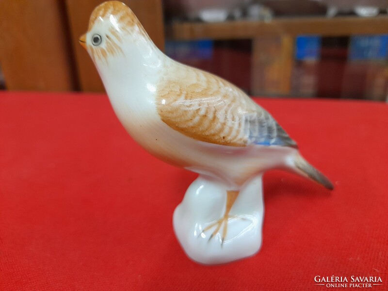 Aquincumi Kézi Festésű Porcelán Madár Figura. 7.5 cm.