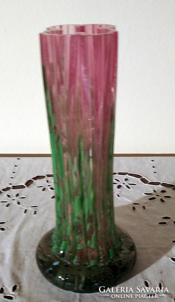 Very rare: Croatian marton: pink crocus vase - flawless, marked!